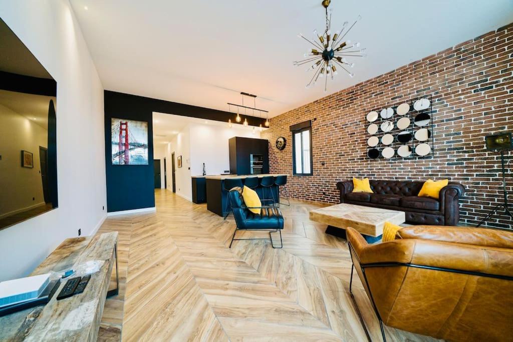 Appartement D'Exception En Centre Ville Sur Quai Сет Екстер'єр фото