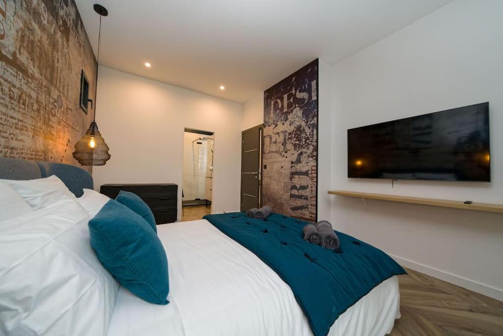 Appartement D'Exception En Centre Ville Sur Quai Сет Екстер'єр фото